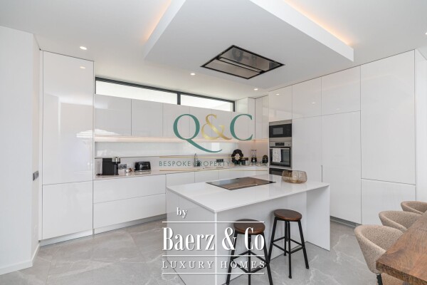 photo 7 Beautiful luxury home in Almancil, Almancil